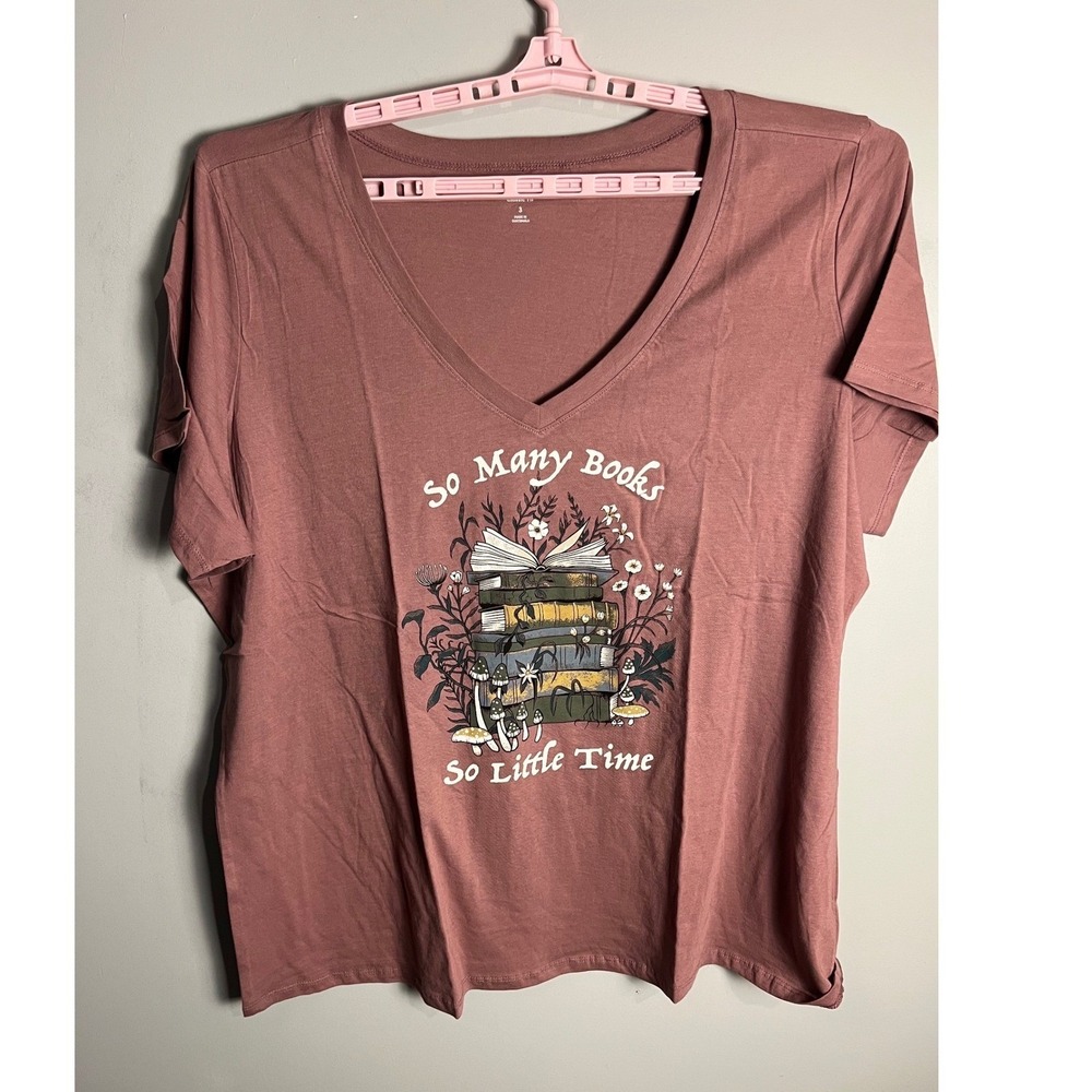 NWT Torrid Classic V-Neck Tee "So Many Books" 4X - Picture 5 of 10